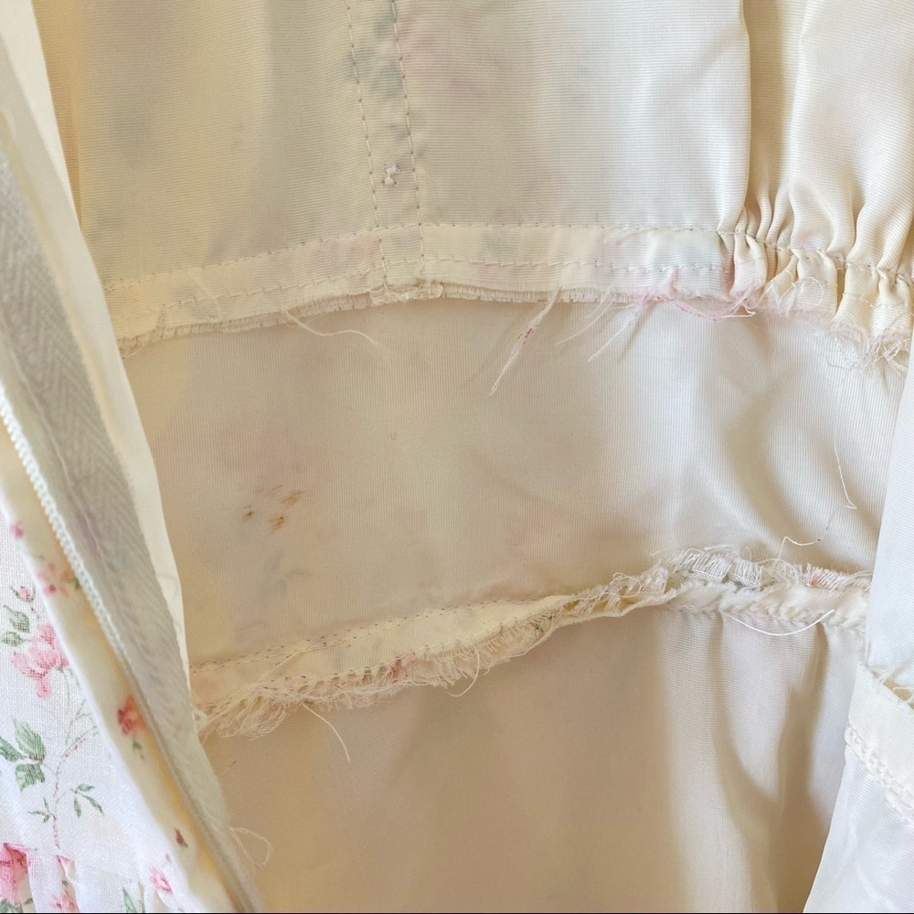 Vintage Prairie Maxi Dress Ditsy Floral Tiered Ruffle Cream Lace Cottagecore - Picture 10 of 16